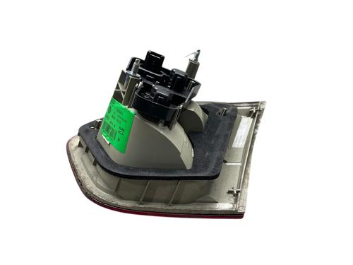 left-tailgate-light-renault-fluence-l3_-2010-28517326 main image