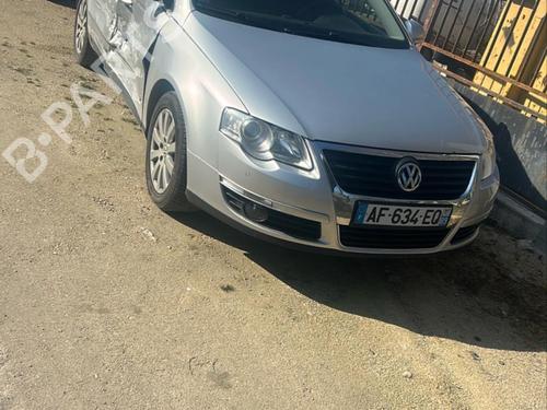 Left headlight VW PASSAT B6 (3C2) 1.9 TDI | BP25933582C28 