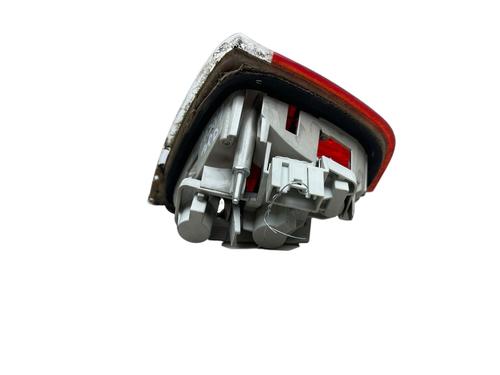 right-tailgate-light-bmw-3-e90-2004-2005-2006-2007-2008-2009-2010-2011-2012-35820952 main image