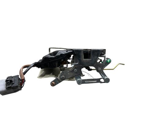 Used Front left lock Front left lock TOYOTA HIACE IV Van (__H1_, __H2_) 2.5 D-4D (KLH12, KLH22) (95 hp) 30508118 30508118