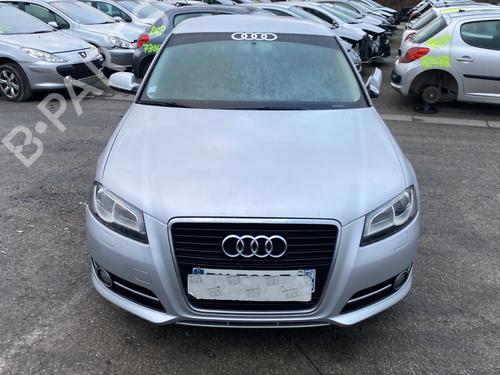 Left front fog light AUDI A3 (8P1) 2.0 TDI 16V | BP25598320C30 