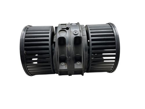 Used Heater blower motor RENAULT MEGANE III Grandtour (KZ0/1) 1.5 dCi (KZ09, KZ0D, KZ1G, KZ29, KZ14, KZ1W, KZ10, KZ1F,... (110 hp) 26286755