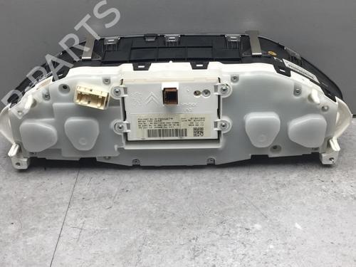 Used Instrument cluster PEUGEOT 208 I (CA_, CC_) 1.2 VTI 82 (82 hp) 25525431