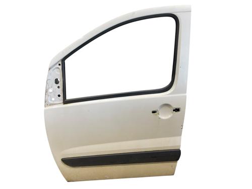 Used Left front door PEUGEOT EXPERT Van (VF3A_, VF3U_, VF3X_) 1.6 HDi 90 8V (90 hp) 26901901
