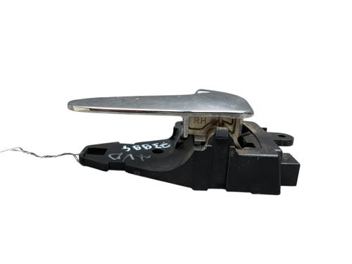 Front right interior door handle MITSUBISHI L200 / TRITON (KA_T, KB_T) 2.5 DI-D 4WD (KB4T) | BP29842605I14