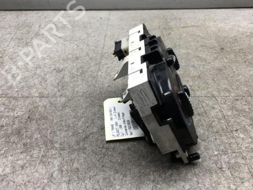 Airco bedieningspaneel PEUGEOT 206+ (2L_, 2M_) 1.4 HDi eco 70 (68 hp) 25571071