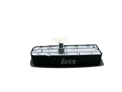 Left front window switch RENAULT LAGUNA III (BT0/1) 2.0 dCi (BT01, BT08, BT09, BT0E, BT0K, BT12, BT1C, BT1D,... | BP36569114I27 - Image 2