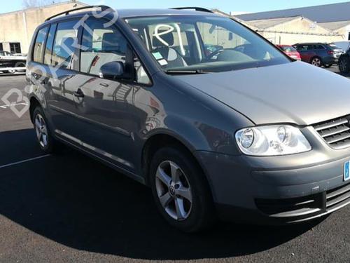 Left headlight VW TOURAN (1T1, 1T2) 1.9 TDI | BP25515893C28 