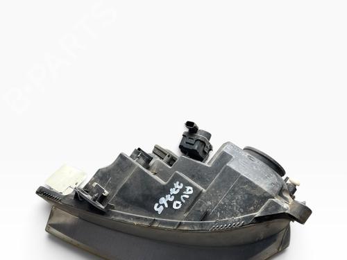 Used Right headlight Right headlight RENAULT CLIO II (BB_, CB_) 1.5 dCi (B/C2J) (68 hp) 39393819 39393819