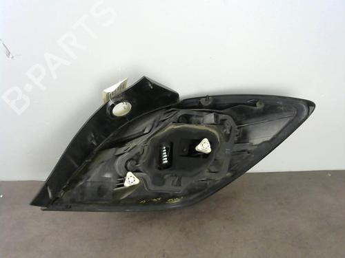Left taillight OPEL ASTRA H GTC (A04) 1.9 CDTi (L08) | BP25576963C34 - Image 2