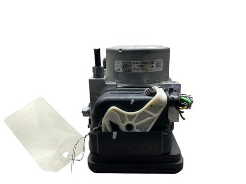 Used ABS pump ABS pump PEUGEOT 208 II (UB_, UP_, UW_, UJ_) 1.2 PureTech 100 (101 hp) 28204263 28204263