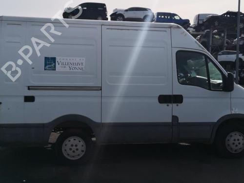 Right front indicator IVECO DAILY III Van 29 L 10 V (ALJA43A2, ALJA42A2, ALJA41A2) | BP25532095C33 - Image 10