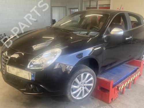 Brugte ALFA ROMEO GIULIETTA (940_) 2.0 JTDM (940.FXL1A) (140 hp) 4447487