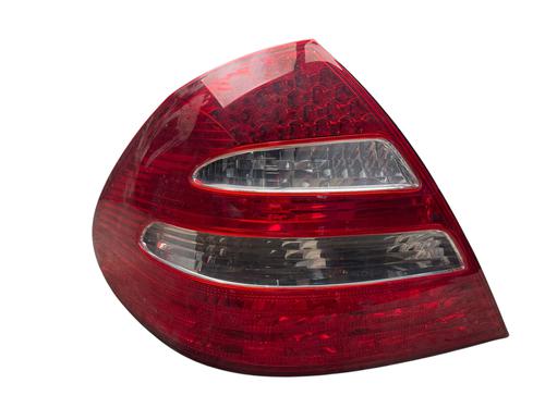 Used Left taillight MERCEDES-BENZ E-CLASS (W211) E 220 CDI (211.006) (150 hp) 25889923
