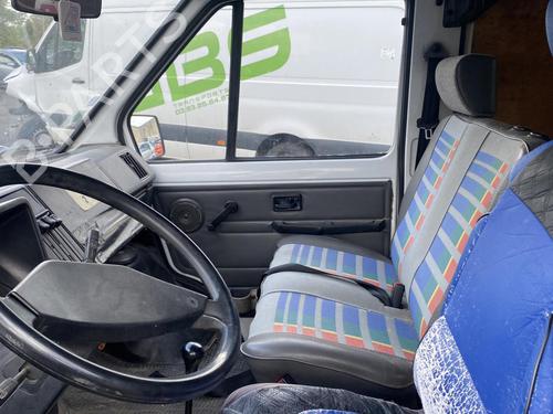 Used Parts RENAULT TRAFIC Van (T_, P_, V_)  2.1 D  2494802