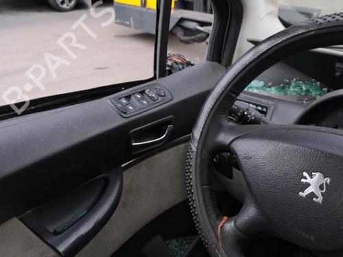 Right daytime light PEUGEOT 807 (EB_) 2.2 HDi | BP25510258C103 - Image 14