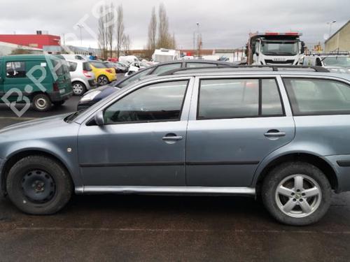 Left front window switch SKODA OCTAVIA I Combi (1U5) 1.9 TDI | BP25519694I27 - Image 19