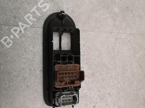 Used Switch RENAULT SCÉNIC II (JM0/1_) 1.9 dCi (JM0G, JM12, JM1G, JM2C) (120 hp) 25579362