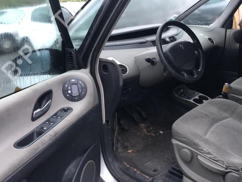 Left front fog light RENAULT ESPACE IV (JK0/1_) 2.2 dCi (JK0H) | BP25575555C30  - Image 12