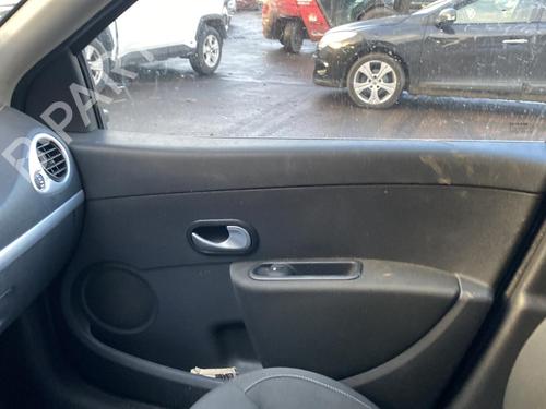 Rear fog light RENAULT CLIO III (BR0/1, CR0/1) 1.2 16V (BR0P, CR0P) | BP25566215C37 