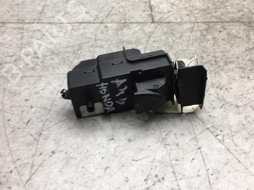 Used Right rear window switch HONDA CIVIC VIII Hatchback (FN, FK) 2.2 CTDi (FK3) (140 hp) 25575597