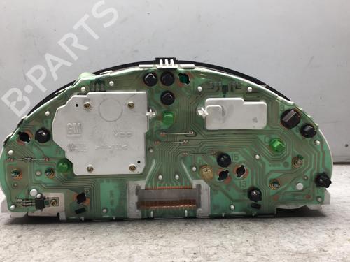 Used Instrument cluster OPEL CORSA B (S93) 1.5 TD (F08, F68, M68) (67 hp) 25581553