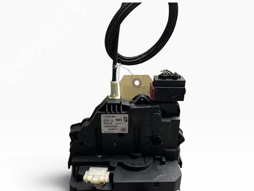 Front left lock OPEL CORSA E (X15) 1.4 (08, 68) | BP25498451C98 - Image 3