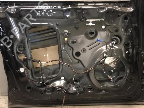 Used Left front door Left front door PORSCHE MACAN (95B) 3.6 Turbo (440 hp) 25580547 25580547