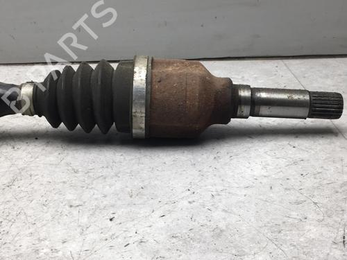Used Right front driveshaft CITROËN C3 II (SC_) 1.4 HDi 70 (SC8HZC, SC8HR0, SC8HP4) (68 hp) 25521728