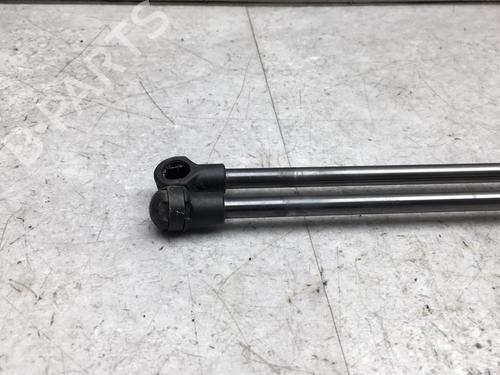 Used Tailgate lift support Tailgate lift support NISSAN JUKE (F15) 1.5 dCi (110 hp) 25575983 25575983