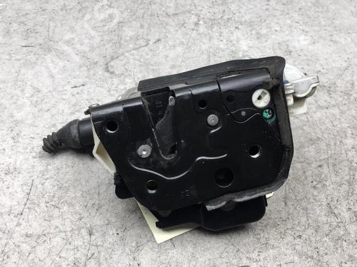 Used Front right lock AUDI A4 B7 Avant (8ED) 2.0 TDI (170 hp) 25575442