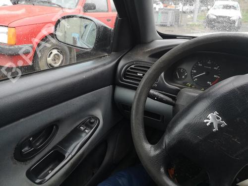 Left taillight PEUGEOT 406 (8B) 2.0 HDI 110 | BP25584707C34 