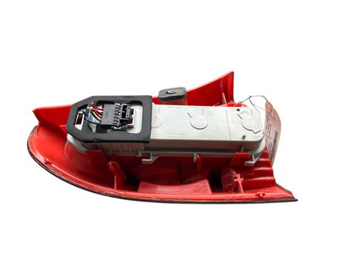Right taillight RENAULT CLIO II (BB_, CB_) 1.2 (BB0A, BB0F, BB10, BB1K, BB28, BB2D, BB2H, CB0A,... | BP26973356C35