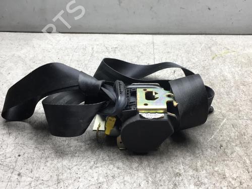 Høyre foran beltestrammer PEUGEOT 206 Hatchback (2A/C) 1.6 HDi 110 | BP25501904C88 