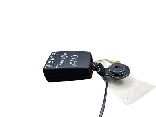 Sikkerhetsbelte-spenne RENAULT TWINGO III (BCM_, BCA_) 0.9 TCe 90 (BCM9, BCM2) (90 hp) 25526101