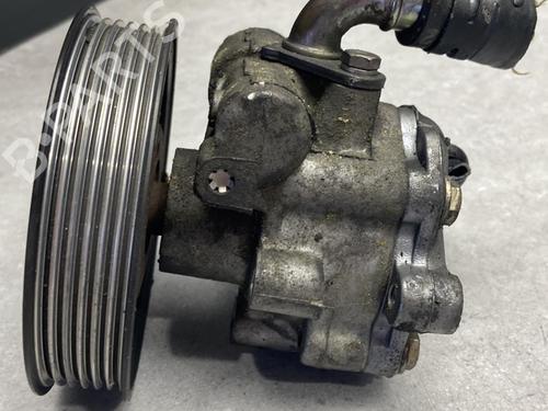 Used Steering pump VW POLO (6N2) 1.4 TDI (75 hp) 25525422
