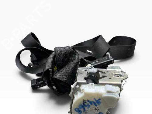 front-right-seatbelt-mercedes-benz-c-class-w204-2007-2008-2009-2010-2011-2012-2013-2014-2015-27320484 main image