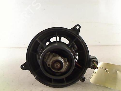 Used Heater blower motor Heater blower motor FORD FIESTA V (JH_, JD_) 1.4 TDCi (68 hp) 25536138 25536138