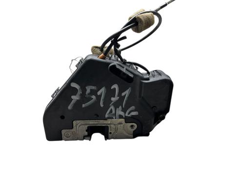 Used Rear left lock Rear left lock MERCEDES-BENZ C-CLASS (W203) C 220 CDI (203.006) (136 hp) 28809599 28809599