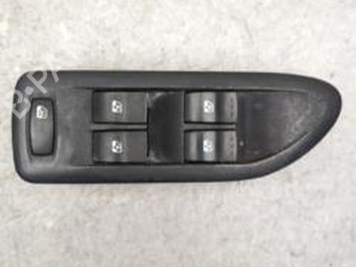 Used Left front window switch Left front window switch RENAULT LAGUNA II (BG0/1_) 2.0 16V (BG00, BG0K, BG0P, BG0W) (135 hp) 25556751 25556751