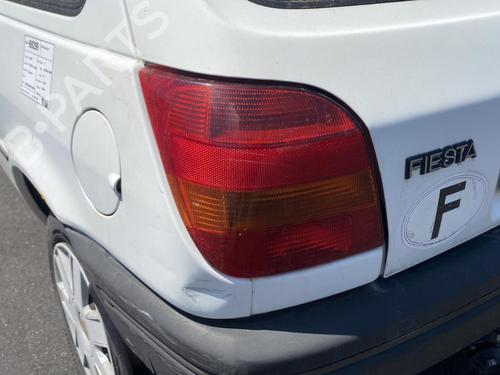Left mirror FORD FIESTA III (GFJ) 1.1 | BP25575470C26