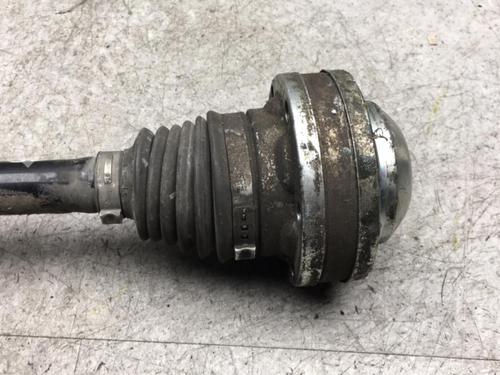 Drivaksel fortil venstre SEAT LEON (1P1) 2.0 TDI (170 hp) 25506991