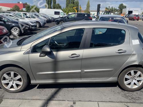 Fuel flap PEUGEOT 308 I (4A_, 4C_) 1.6 HDi | BP25520017C131