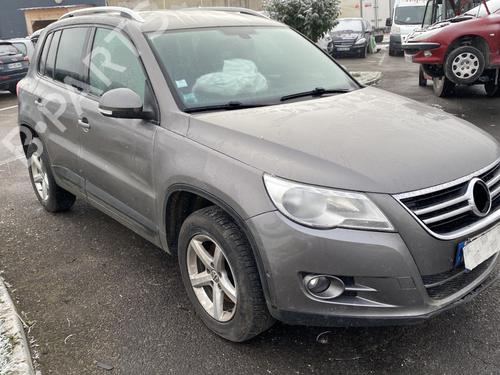 Seat buckle VW TIGUAN (5N_) 2.0 TDI | BP25593863I32 