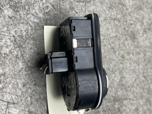 Used Headlight switch Headlight switch OPEL CORSA E (X15) 1.4 (08, 68) (90 hp) 25571315 25571315