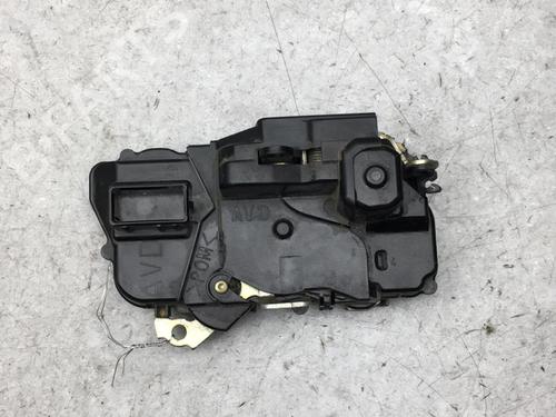 Used Front right lock PEUGEOT 306 Hatchback (7A, 7C, N3, N5) 1.9 D (68 hp) 25580957