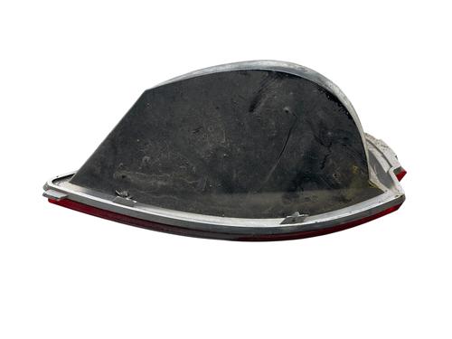 Used Rear bumper right light Rear bumper right light RENAULT MEGANE IV Hatchback (B9A/M/N_) 1.2 TCe 130 (B9MR) (130 hp) 33317676 33317676