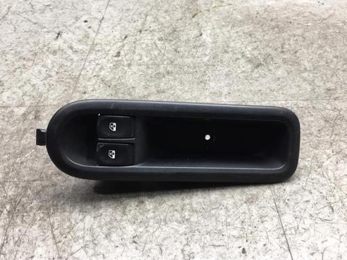 Used Left front window switch RENAULT TWINGO II (CN0_) 1.2 16V (CN04, CN0B) (75 hp) 25528341