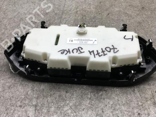 climate-control-nissan-juke-f15-2010-2011-2012-2013-2014-2015-2016-2017-2018-2019-25565793 main image