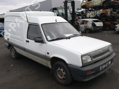 Left headlight RENAULT RAPID Box Body/MPV (F40_, G40_) 1.9 D (F40P, F40N, F40E) | BP25553671C28 